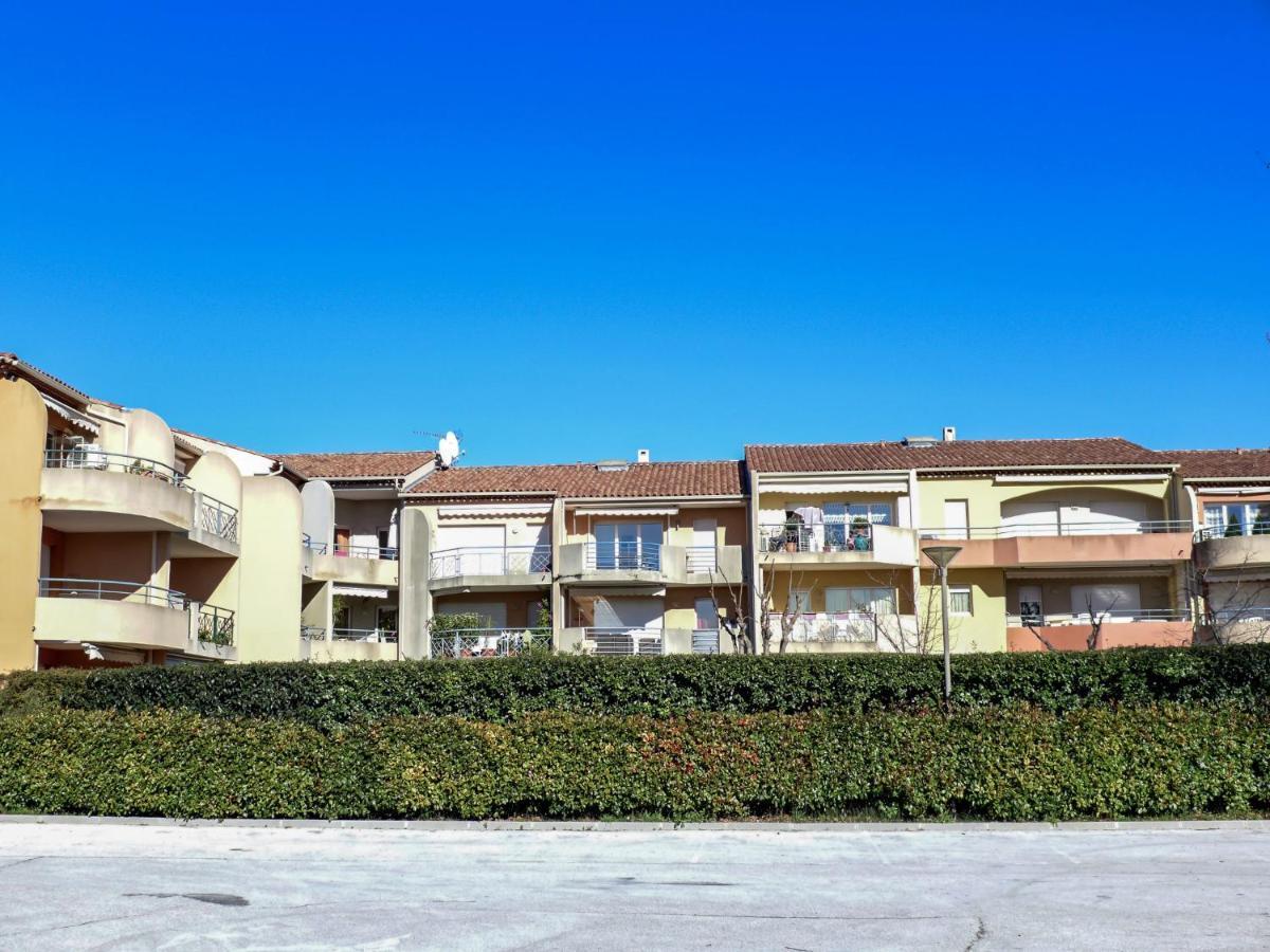 Apartment Le Stadium-7 By Interhome Saint-Cyr-sur-Mer Bagian luar foto