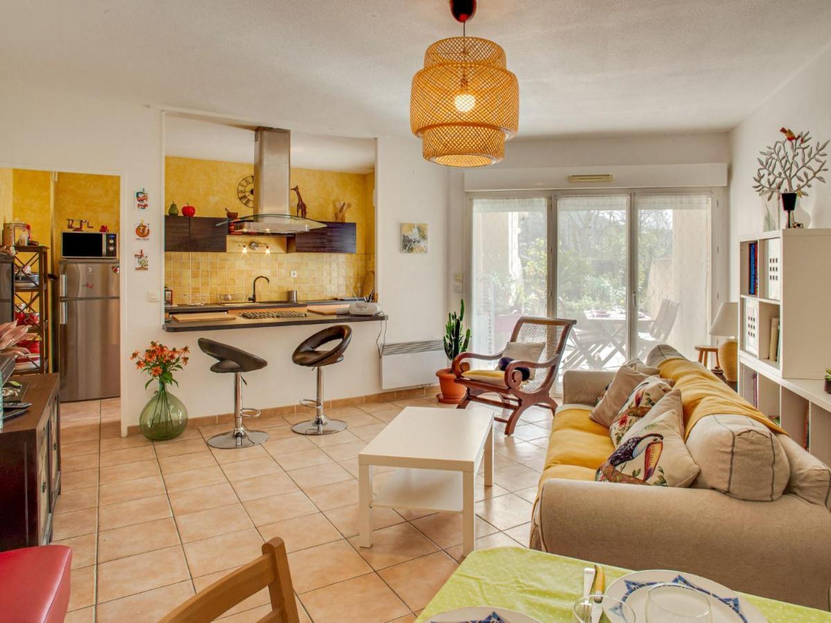 Apartment Le Stadium-7 By Interhome Saint-Cyr-sur-Mer Bagian luar foto